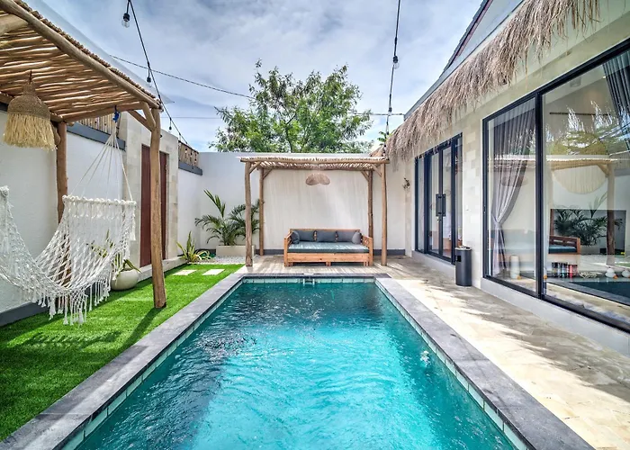 Esha Iii Villa